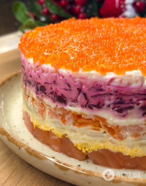 Салат "Шуба" по-королевски: что добавить в блюдо вместо привычной сельди