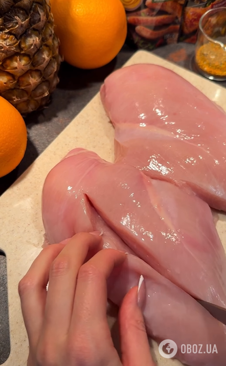 Сочное куриное филе в духовке: как приготовить, чтобы мясо не было сухим