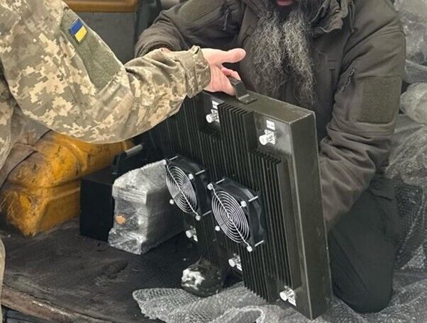 Днепр передал РЭБы 128-й отдельной тяжелой механизированной бригаде "Дикое поле" в рамках программы софинансирования