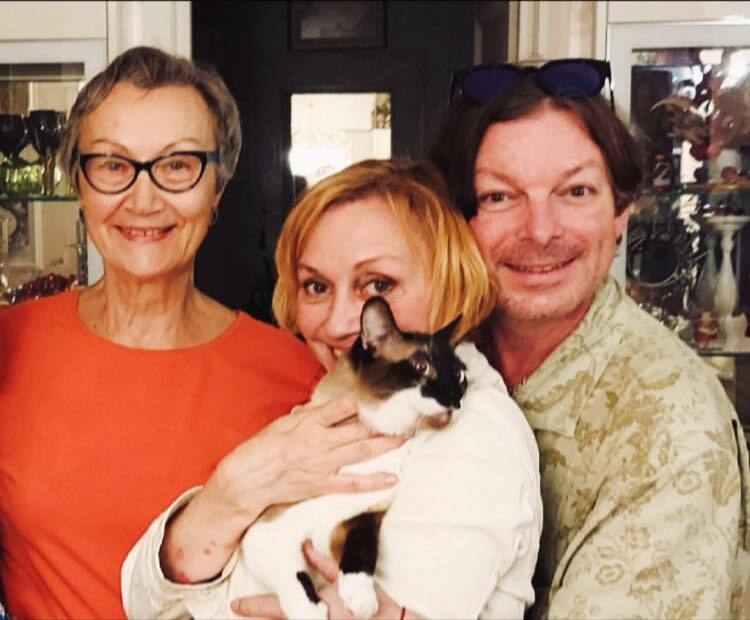 В Киеве провели в последний путь актера и телеведущего Анатолия Суханова: как прошли похороны