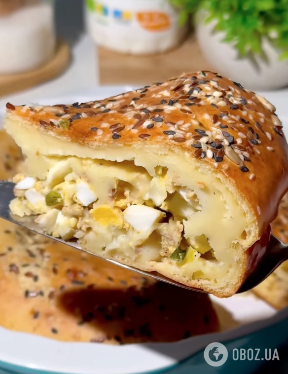 Ситний заливний пиріг нашвидкуруч: рецепт смачної страви за лічені хвилини