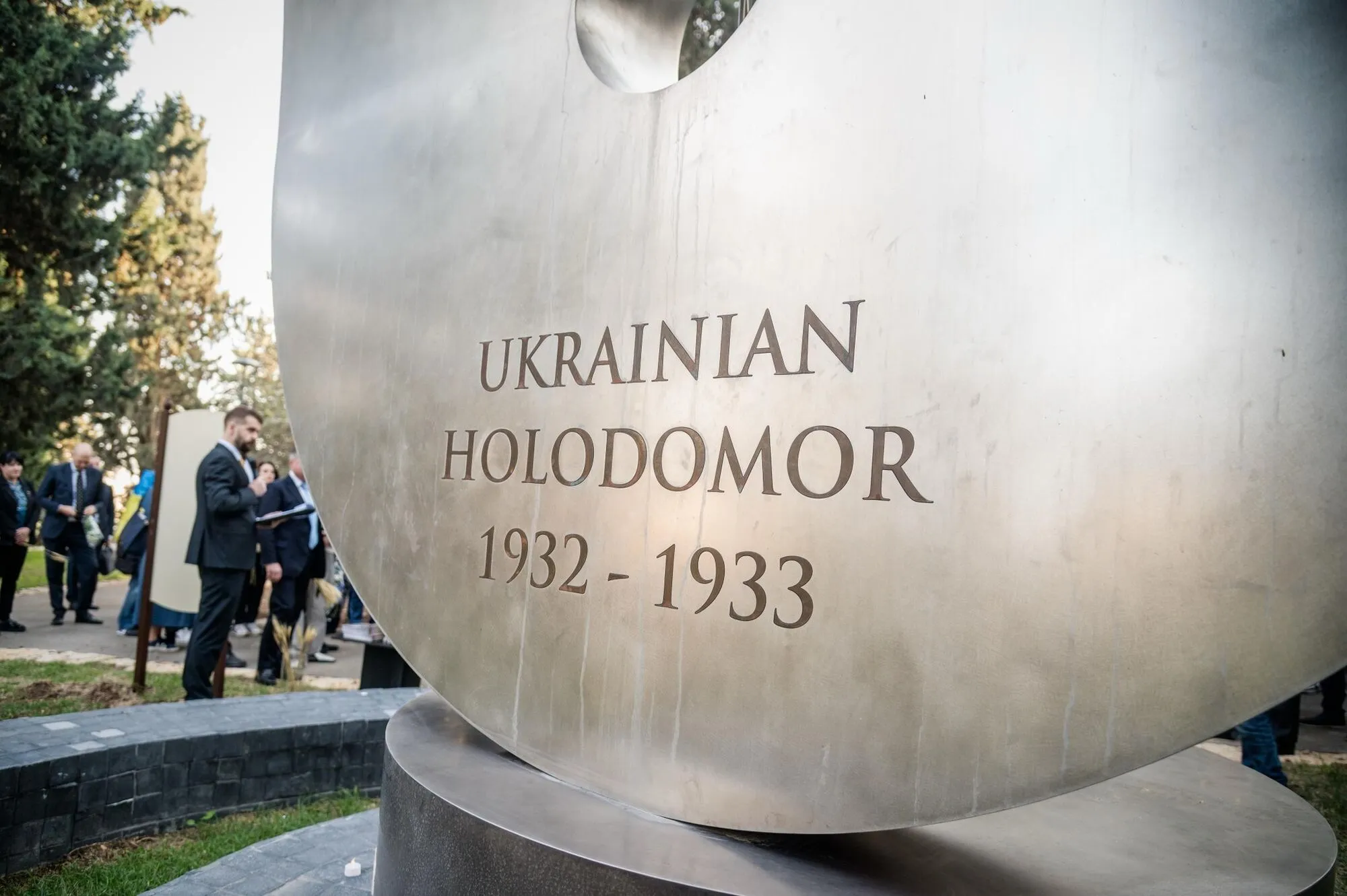 В Израиле появился первый памятник жертвам Голодомора в Украине. Фото