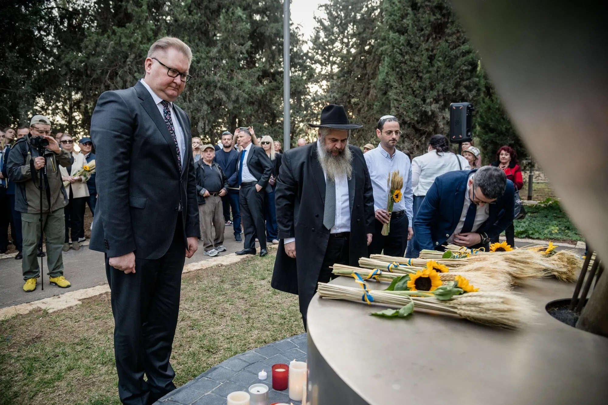 В Израиле появился первый памятник жертвам Голодомора в Украине. Фото