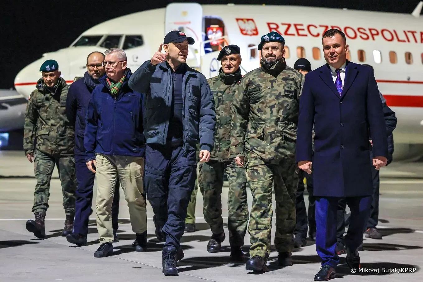 "Поступает 95% помощи": Навроцкий заявил, что оборона Украины до сих пор возможна благодаря Польше