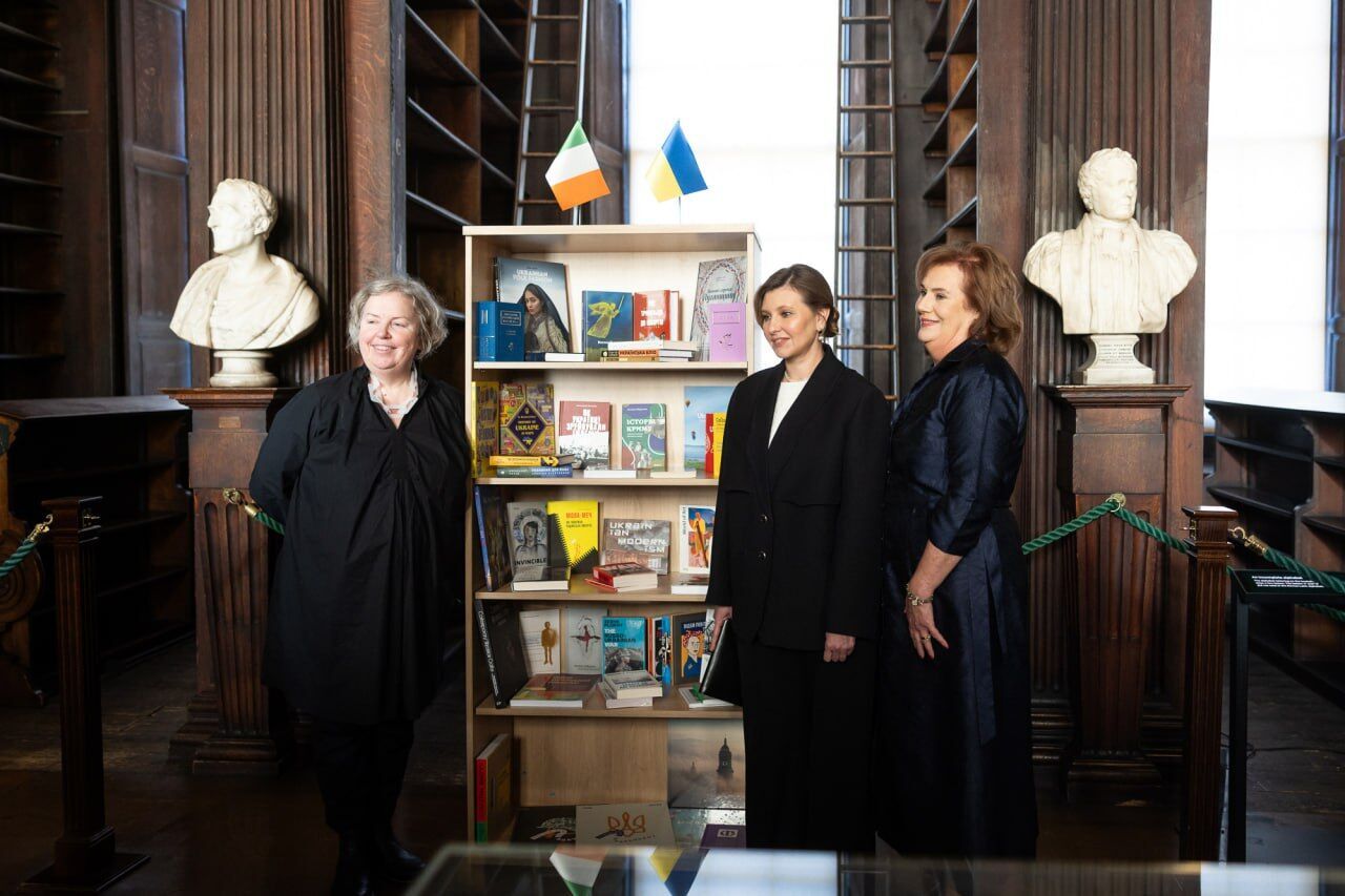 Елена Зеленская показала новую стильную прическу во время рабочей поездки за границу. Фото