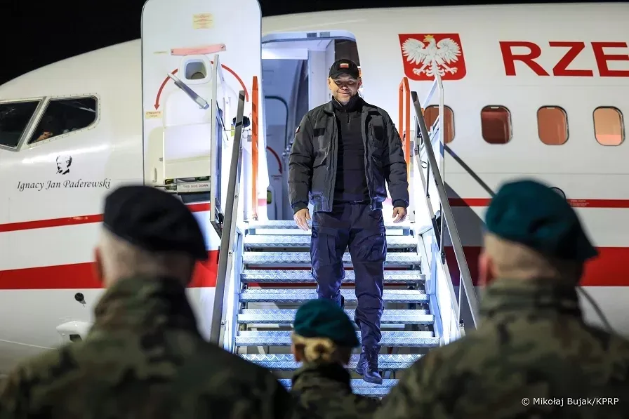 "Поступает 95% помощи": Навроцкий заявил, что оборона Украины до сих пор возможна благодаря Польше