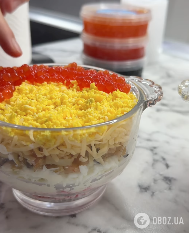 Святковий салат "Нептун" із 5 інгредієнтів: ділимося найлегшим рецептом