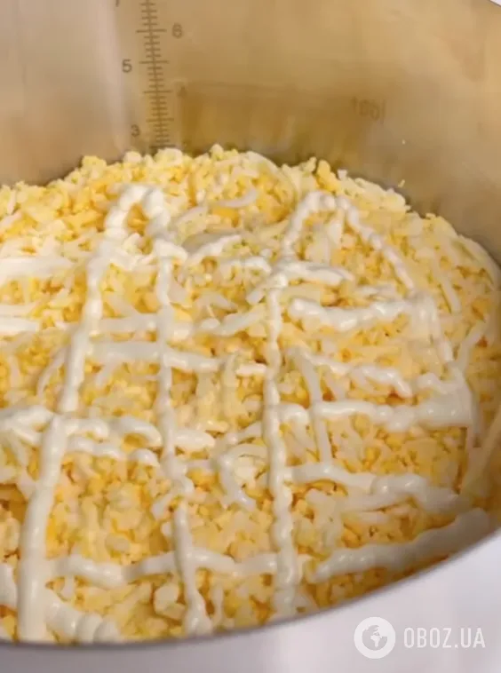 Смачний салат "Царський", який стане справжньою окрасою святкового столу: простий рецепт