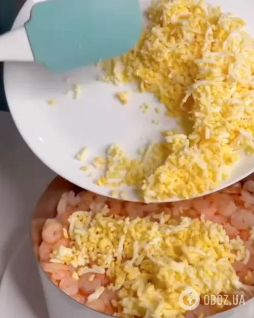 Смачний салат "Царський", який стане справжньою окрасою святкового столу: простий рецепт