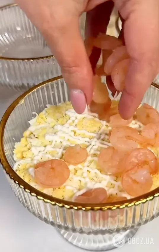 Салат "Наполеон" для новорічного столу: ділимося рецептом смачної страви