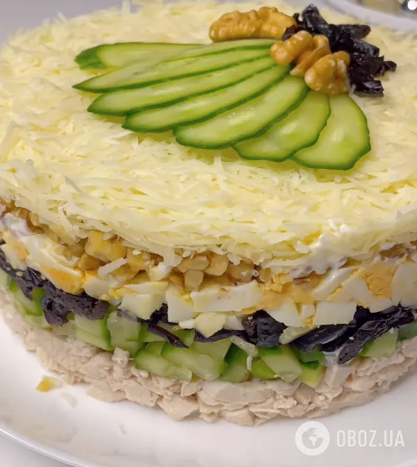 Ефектний салат "Венеціанська ніч": рецепт страви для новорічного столу