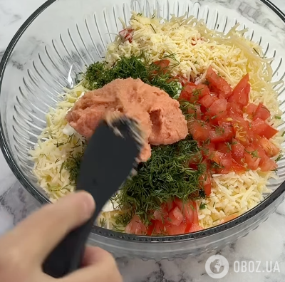 Ситні гарячі бутерброди зі смачною крабовою начинкою для перекусу: ділимося рецептом