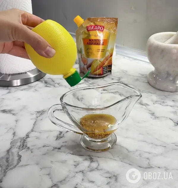 Никакого майонеза: самый вкусный соус для салатов из 5 ингредиентов