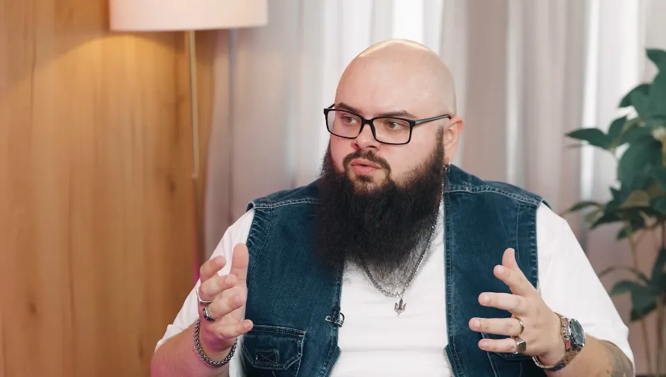 Появились слухи о мобилизации звезды проектов "Квартала 95", который высмеивал "уклонистов в Тисе" и хвастался, что имеет фанатов в ТЦК