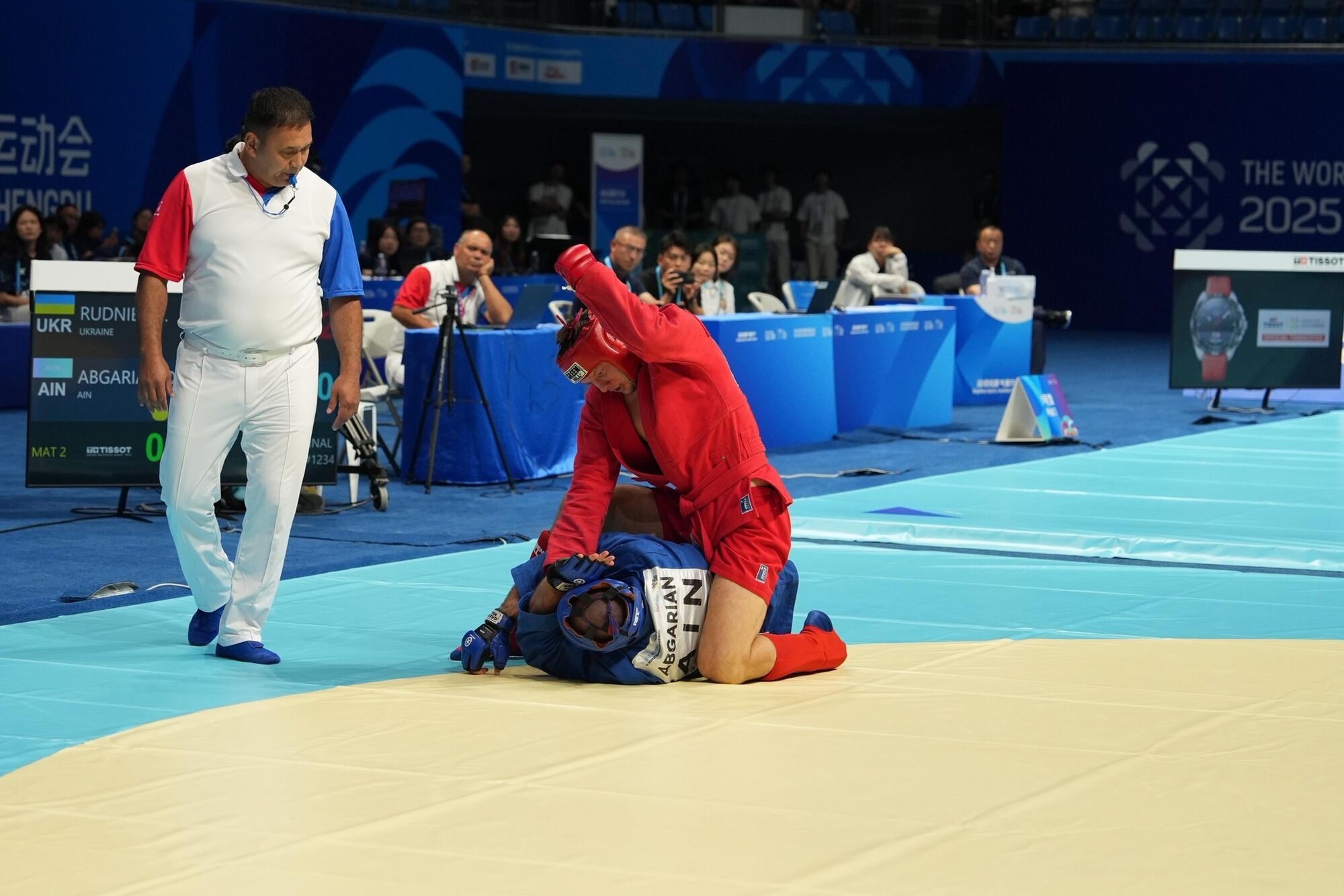 Били росіян до непритомності, феєрили у збірній  дісталися до Усика: топ-10 найкращих спортсменів України у 2025-му