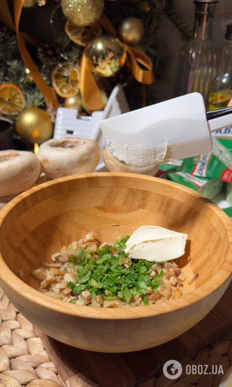 Беспроигрышная закуска: чем вкусно нафаршировать грибы для праздничного стола