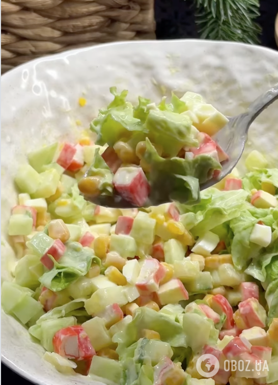 Крабовий салат по-новому: простий рецепт страви за 10 хвилин