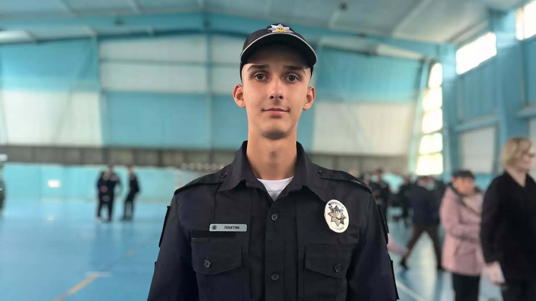 Провалилися під кригу: курсант врятував чотирьох дітей на озері в Коломиї. Фото