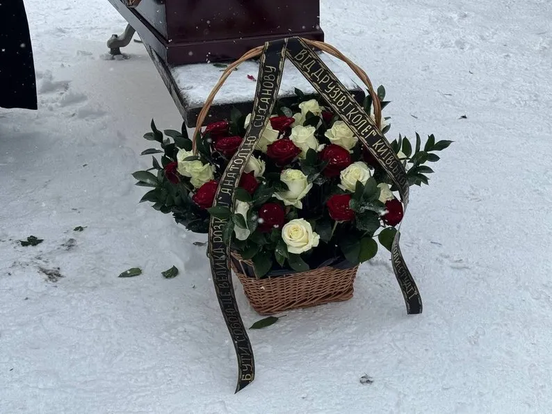 В Киеве провели в последний путь актера и телеведущего Анатолия Суханова: как прошли похороны