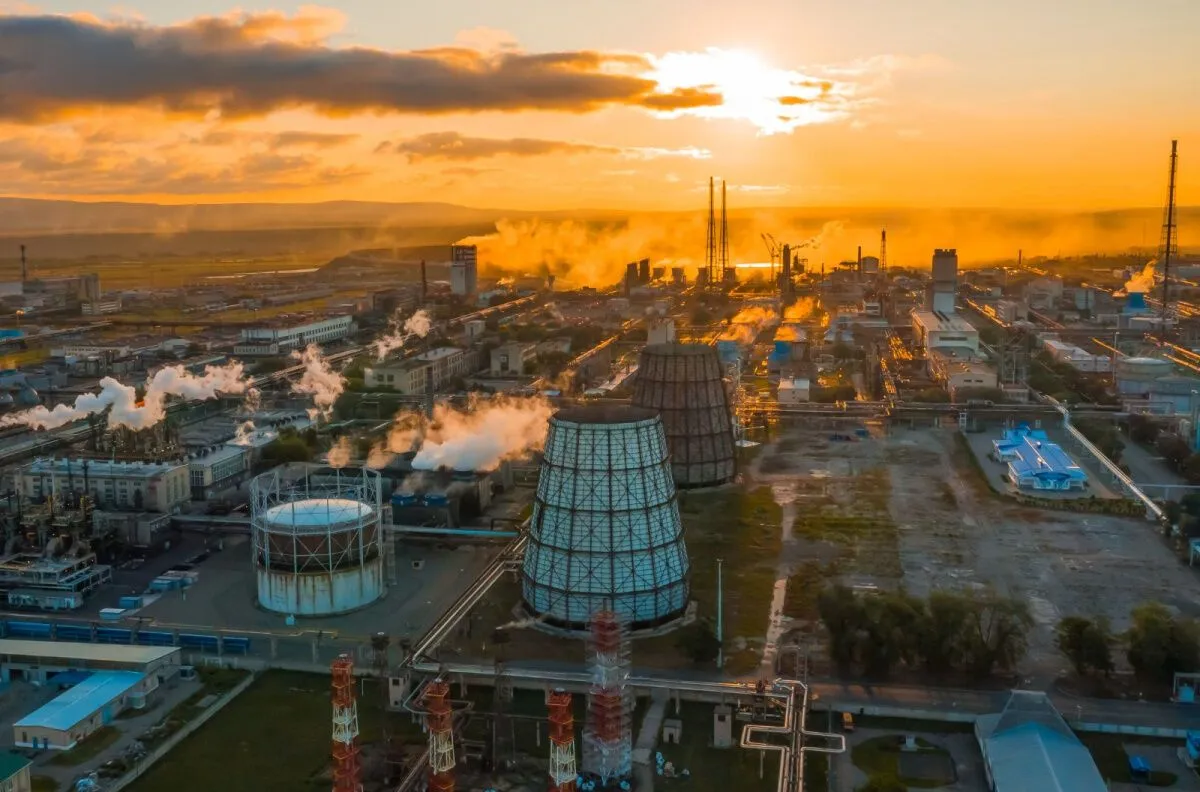 Поражен один из цехов производства: в Генштабе подтвердили атаку на российский химзавод, который производит сырье для взрывчатых веществ