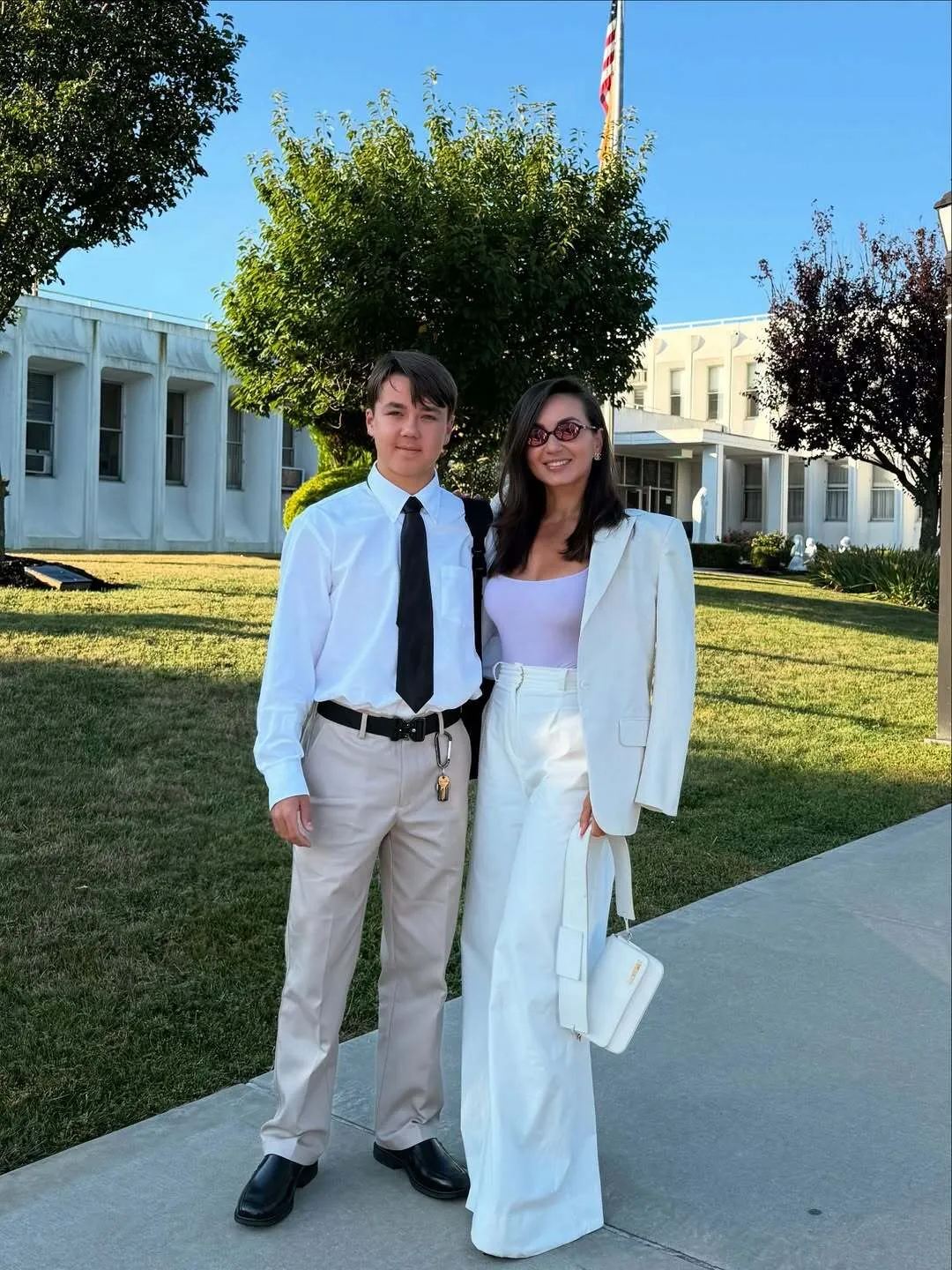 "На украинцев смотрят как на инопланетян". Сын Анны Олицкой рассказал об учебе в High School в Нью-Йорке, где перед уроками звучит молитва