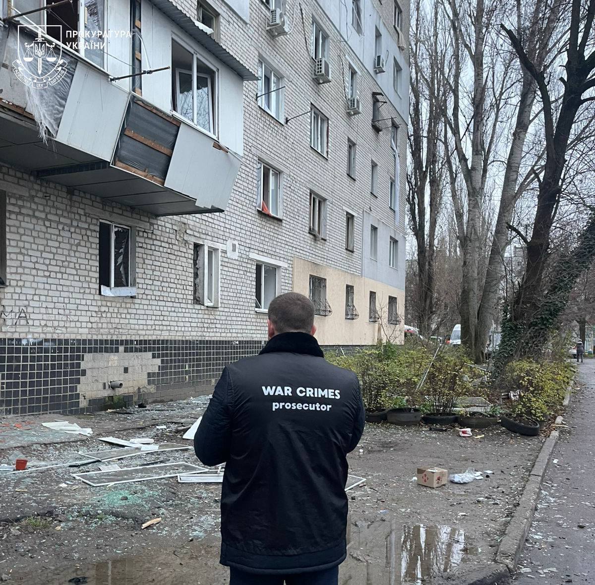 Окупанти вночі атакували Одесу дронами: сталась пожежа, постраждали семеро людей. Фото і відео