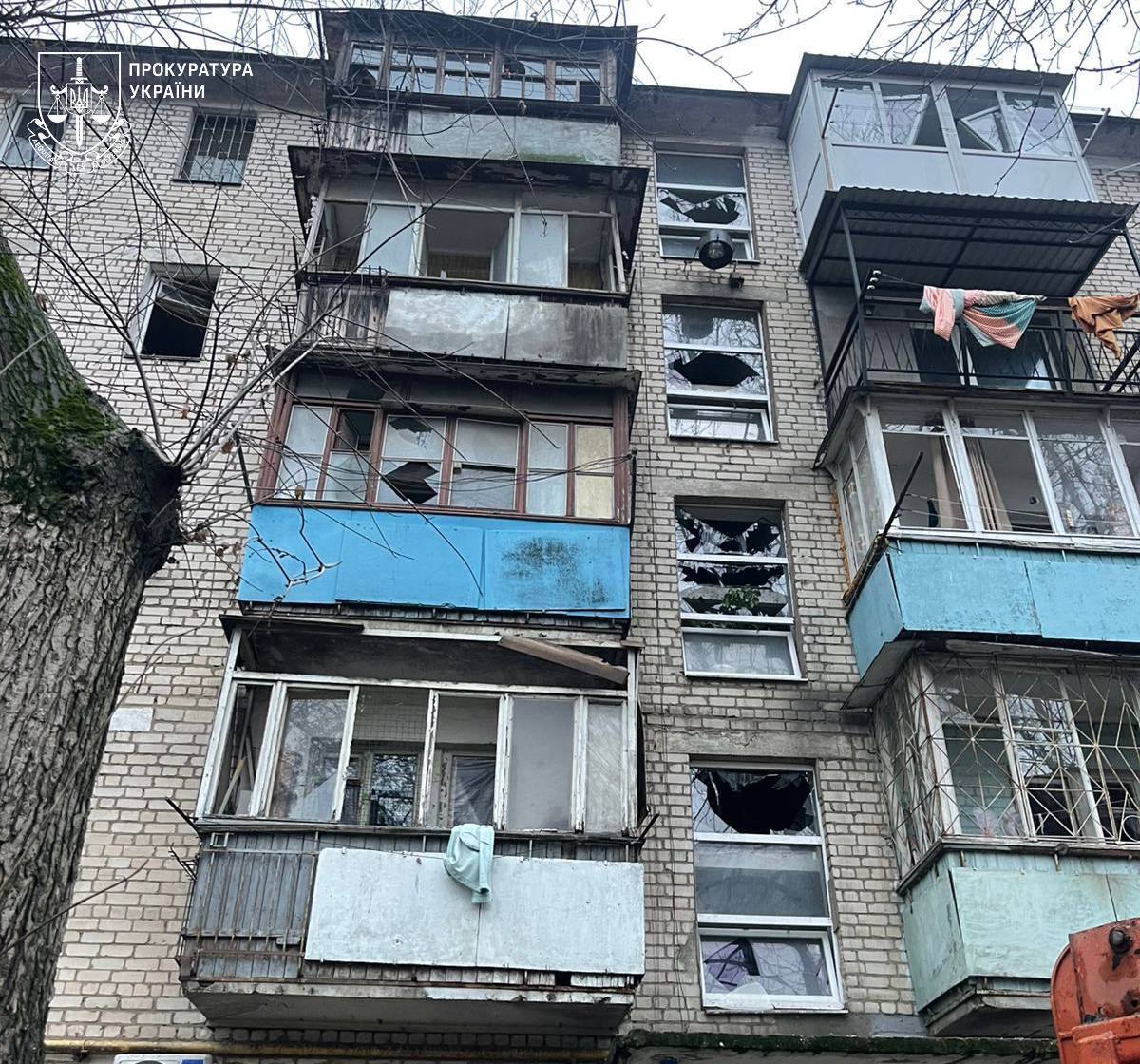 Окупанти вночі атакували Одесу дронами: сталась пожежа, постраждали семеро людей. Фото і відео