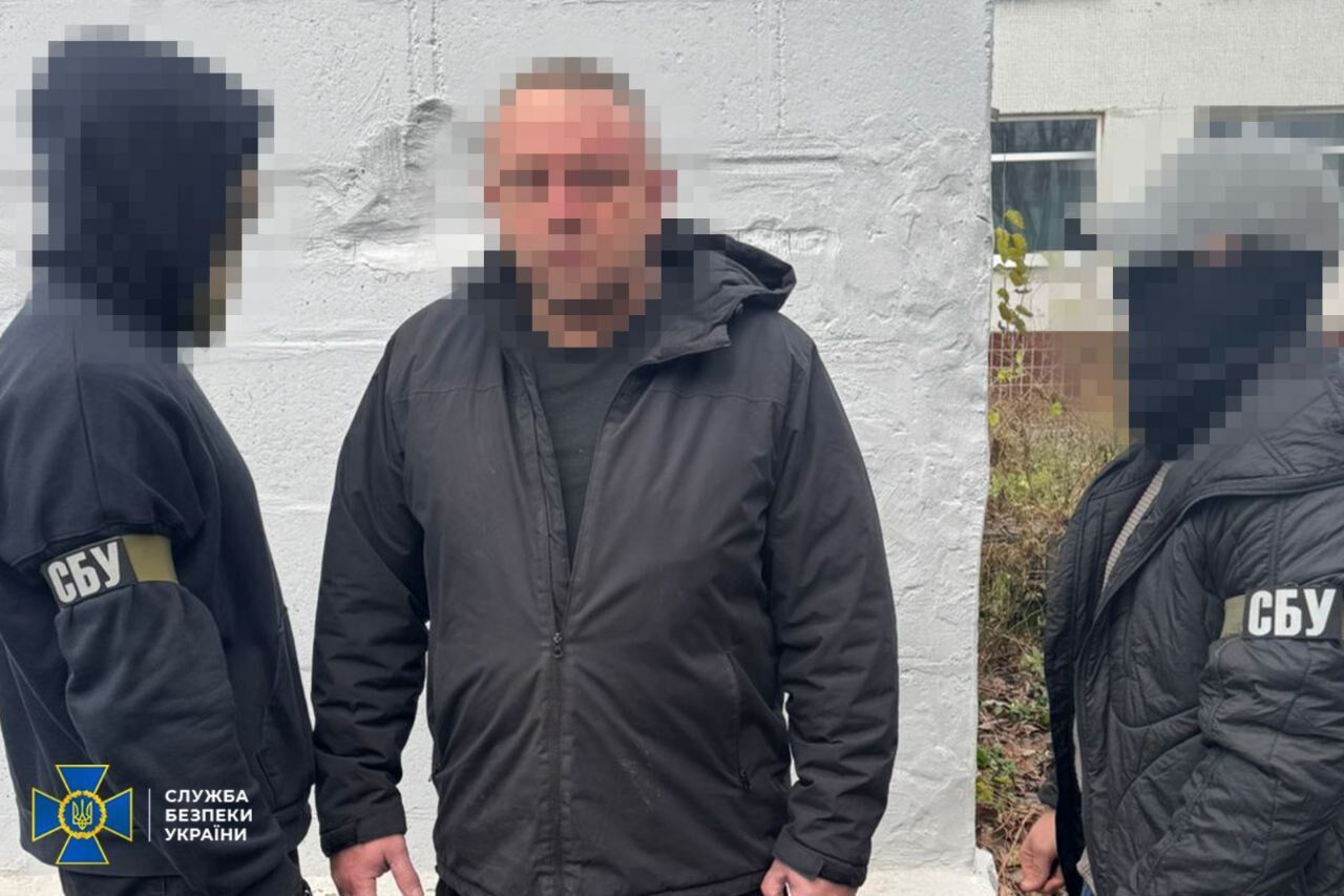 Собирали координаты: СБУ задержала агентов ФСБ, которые помогали оккупантам атаковать оборонительные рубежи Изюма. Фото