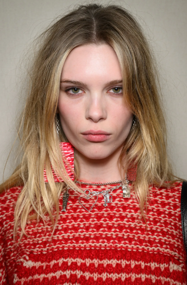 Щоб справити фурор: 5 омолоджувальних стрижок на кінець 2025 року