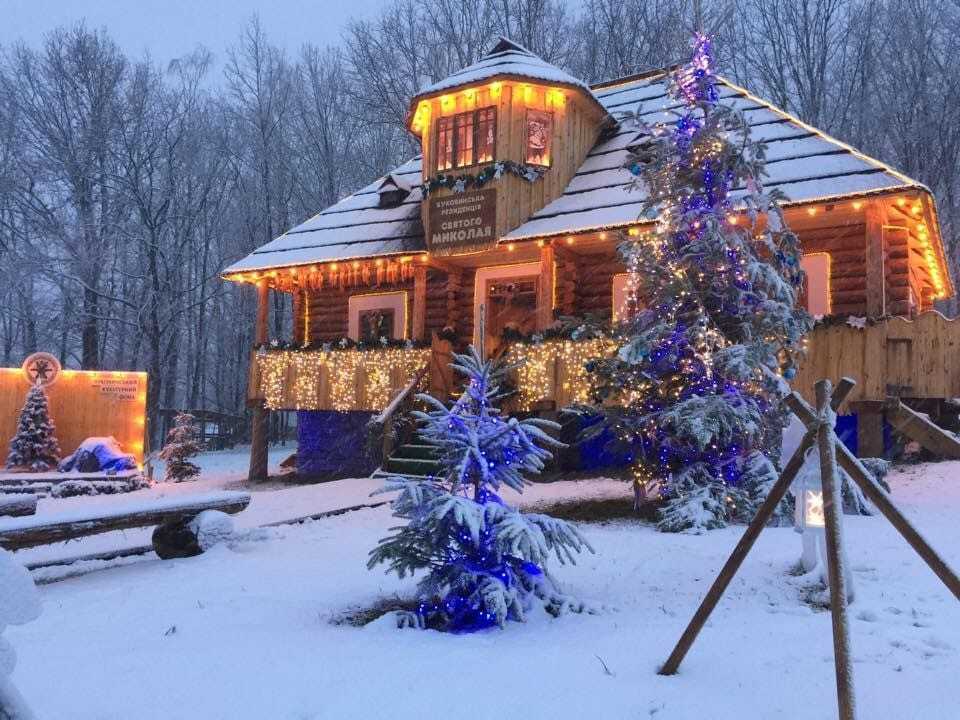 Куда поехать на Рождество в Украине: три города, которые очаруют красотой