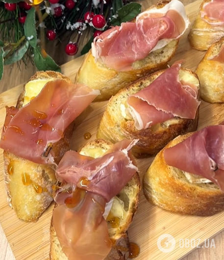 Вишукані брускети з сиром брі та хамоном для святкового столу: ділимось рецептом вишуканої закуски