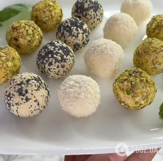 Сирна закуска "Ялинкові іграшки": рецепт страви за 5 хвилин