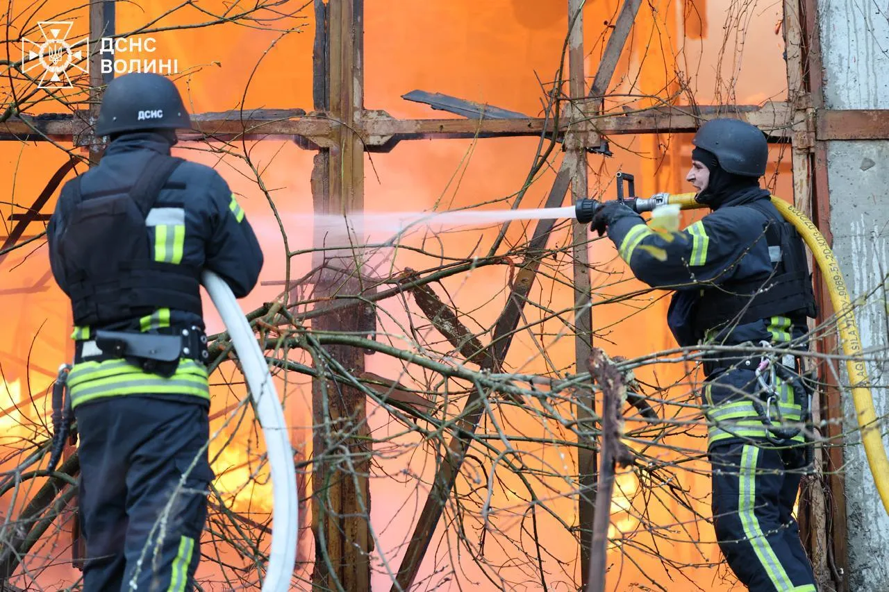 Россия массированно атаковала Украину дронами и ракетами: что известно о последствиях. Фото и видео