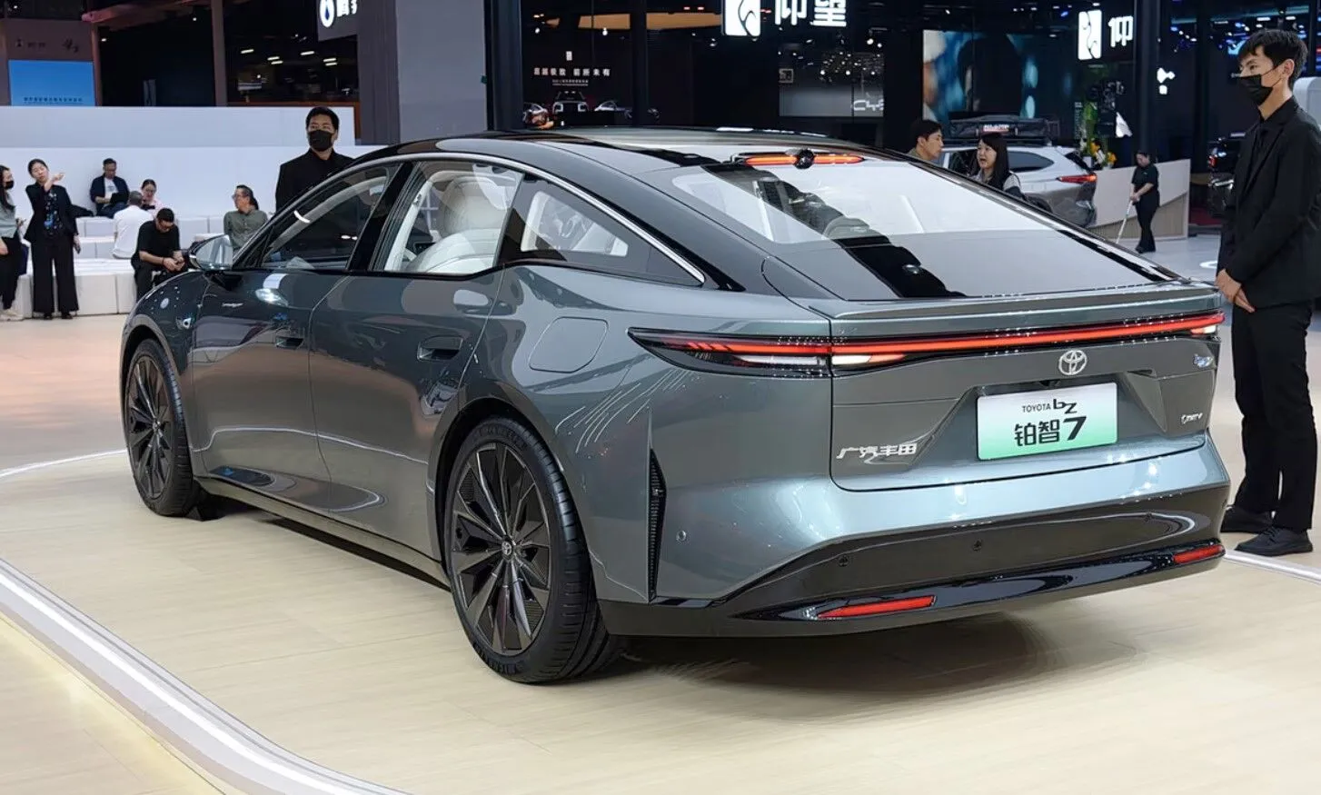 Toyota bZ7