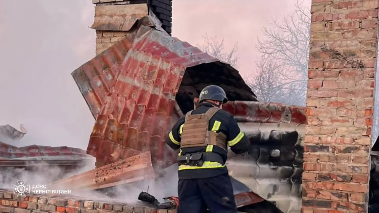 Беззмістовний з військового погляду удар на Святого Миколая: Зеленський відреагував на масований російський обстріл України. Фото