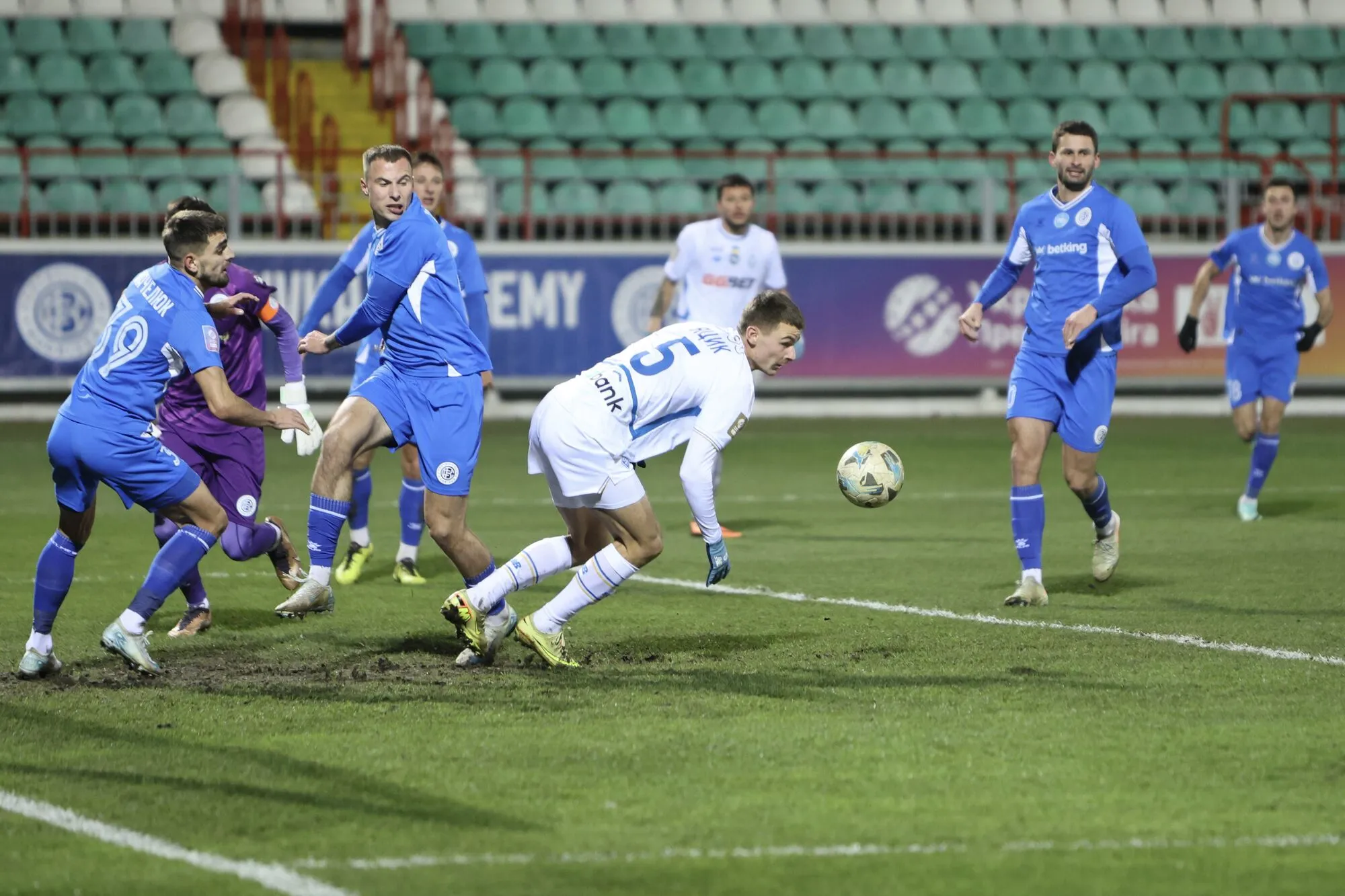 Не "Динамо" и не "Шахтер": от Украины в еврокубках всегда должен быть только один клуб