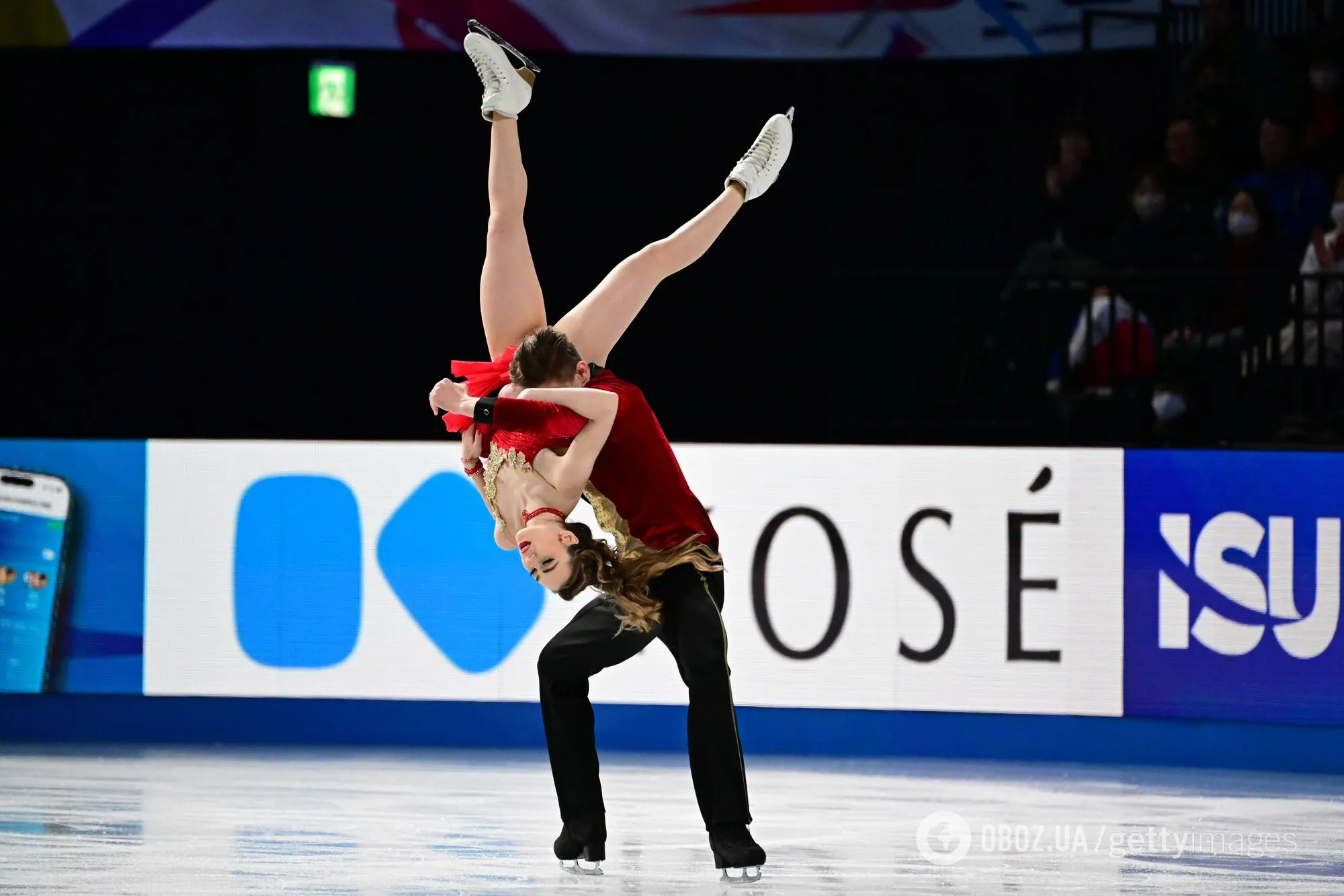 Вдруге в історії! Україна вперше за 26 років виборола медаль у фіналі Гран-прі з фігурного катання. Відео