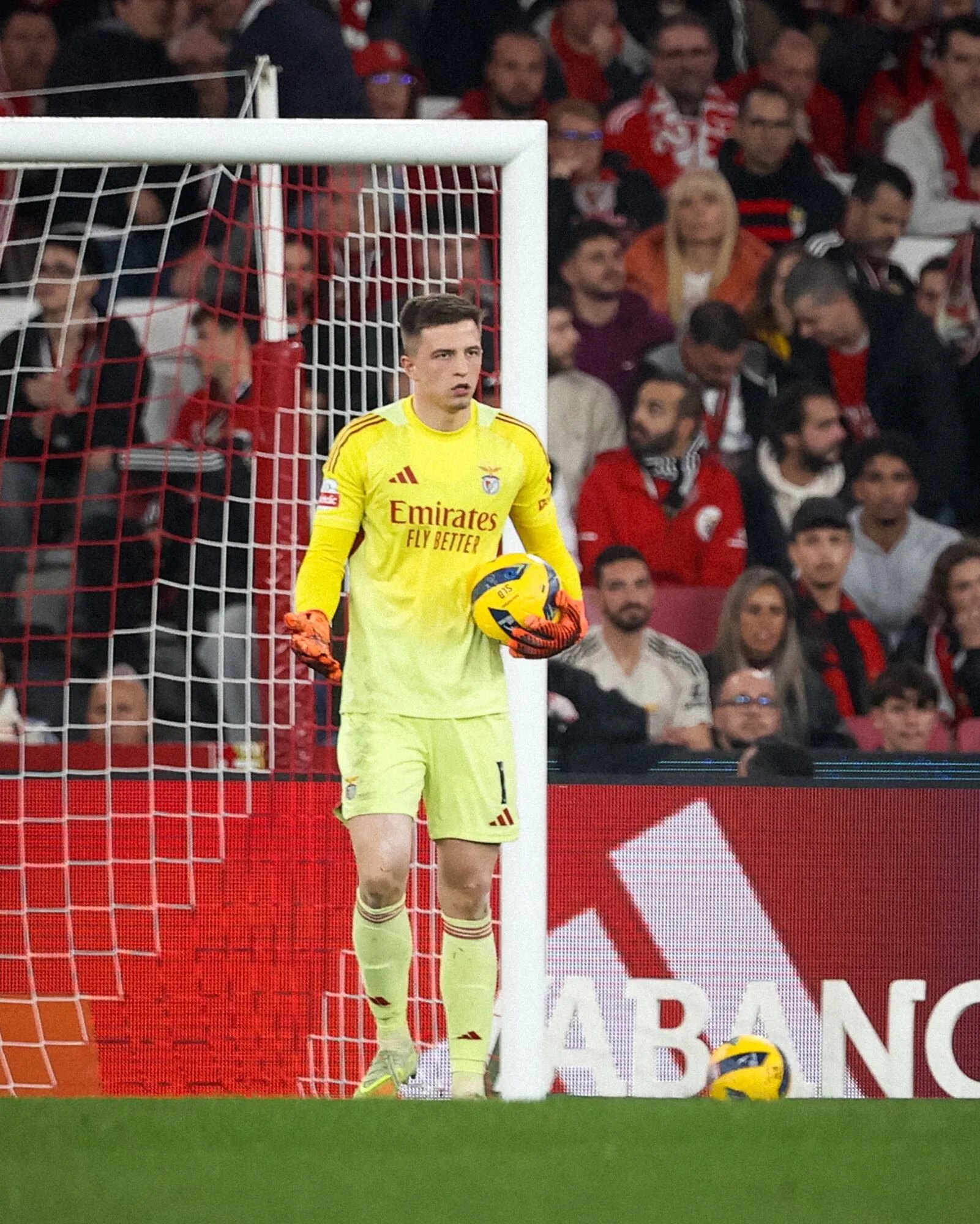 Що з "Арсеналом", кілька демо-фіналів, як рятуватиметься "Бенфіка"? Анонс топових матчів 6-го туру ЛЧ