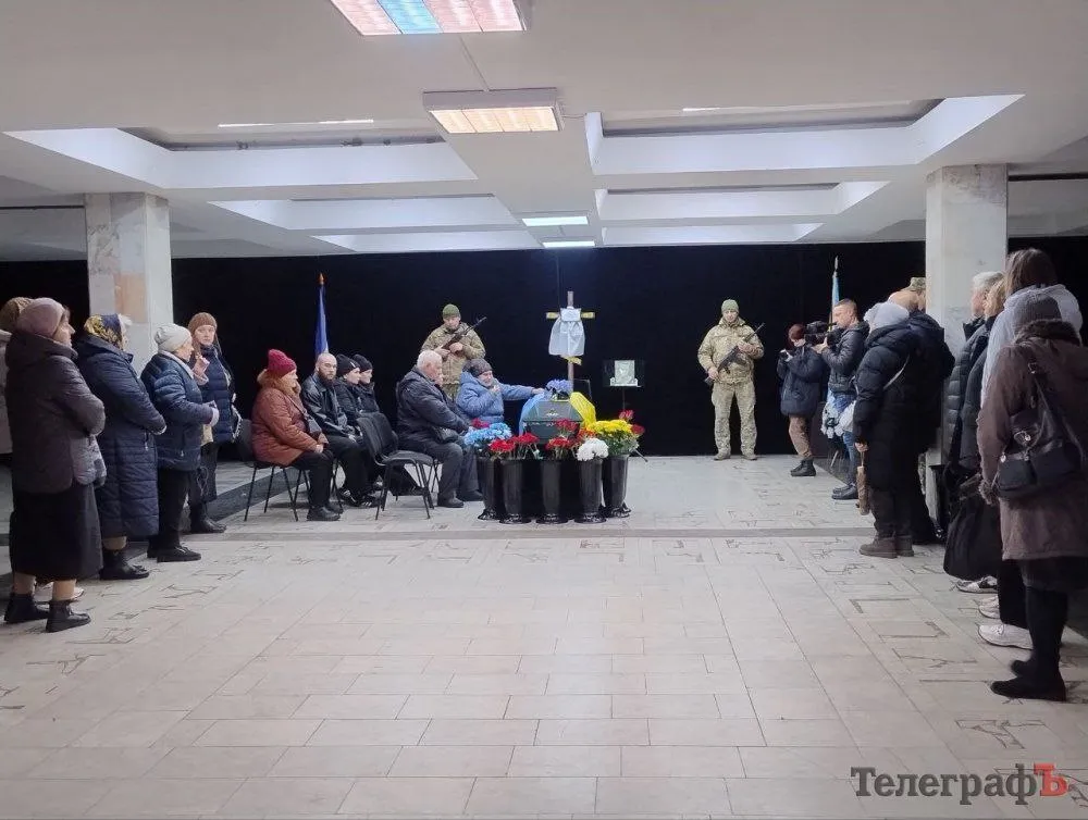 Более года считался пропавшим без вести: на Полтавщине попрощались с павшим на войне защитником