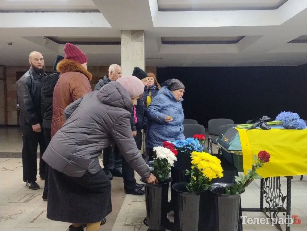 Более года считался пропавшим без вести: на Полтавщине попрощались с павшим на войне защитником