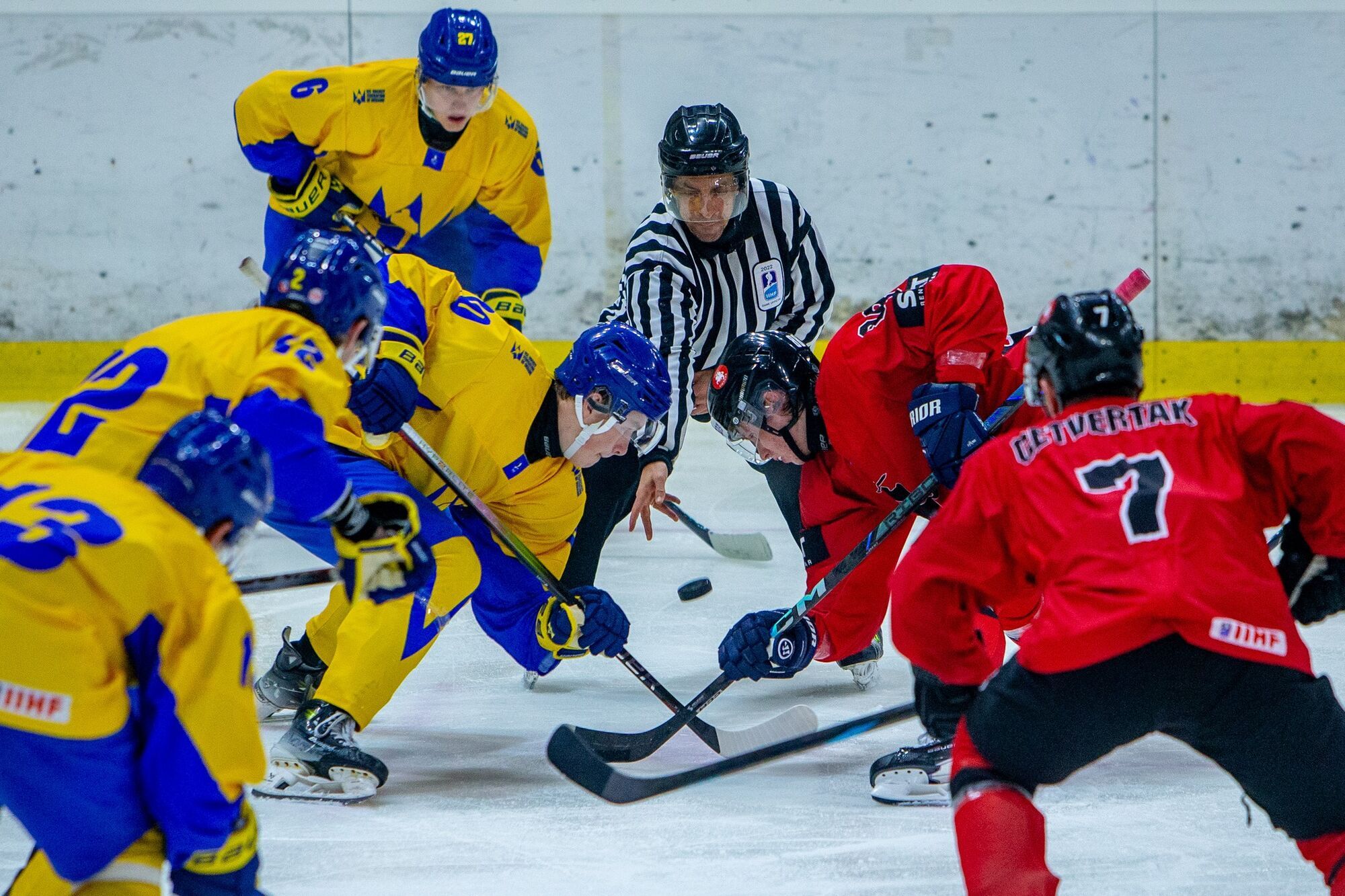 Коли всюди лише Румунія. Хокейна збірна України проведе Єврокубок націй проти однієї команди