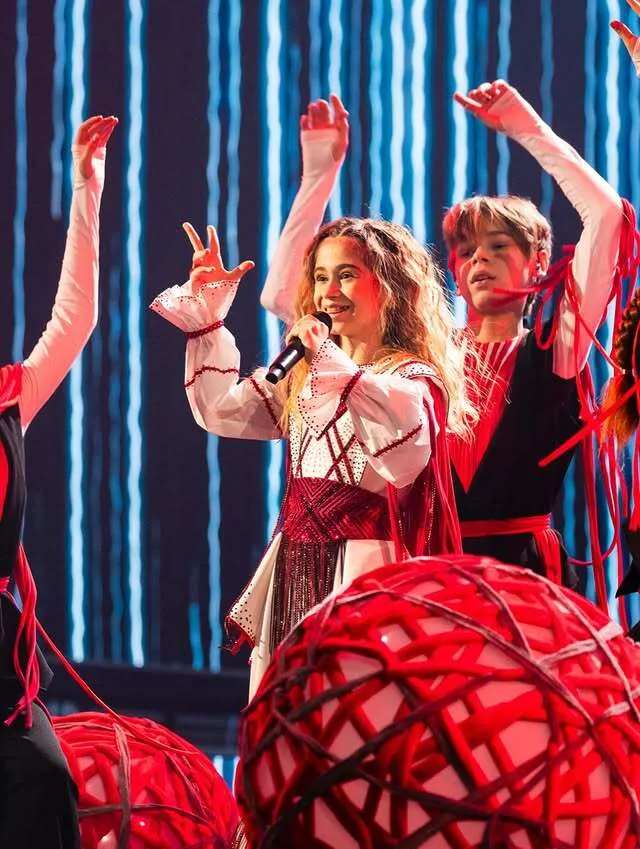 Украина на Детском Евровидении 2025: появились первые фото номера Софии Нерсесян, которая имеет высокие шансы победить