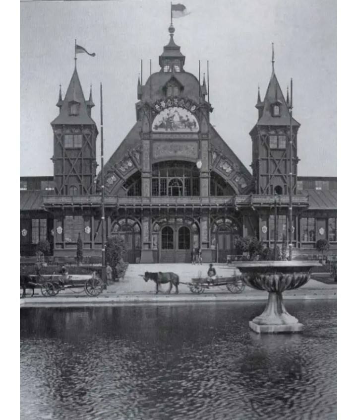 Яким був Львів наприкінці XX століття: унікальні фото