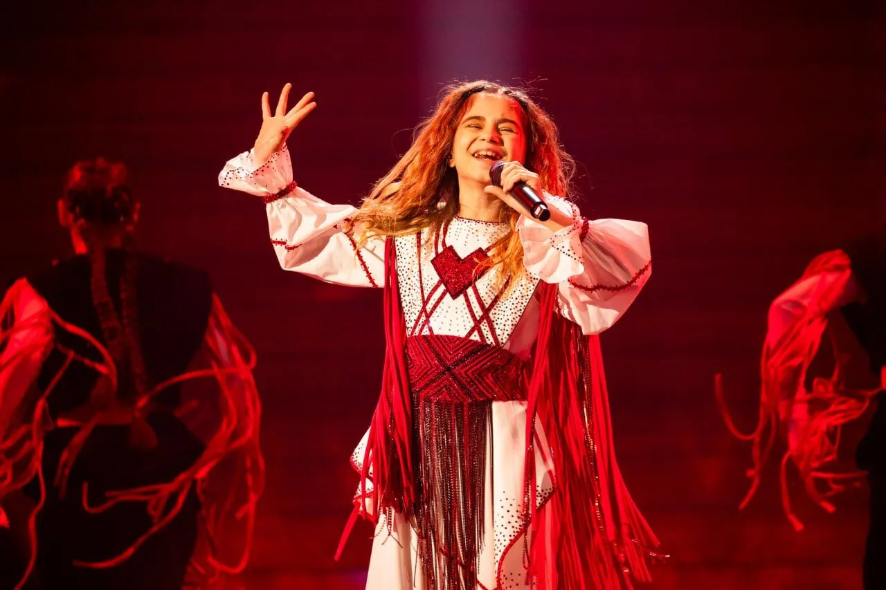Украина на Детском Евровидении 2025: появились первые фото номера Софии Нерсесян, которая имеет высокие шансы победить