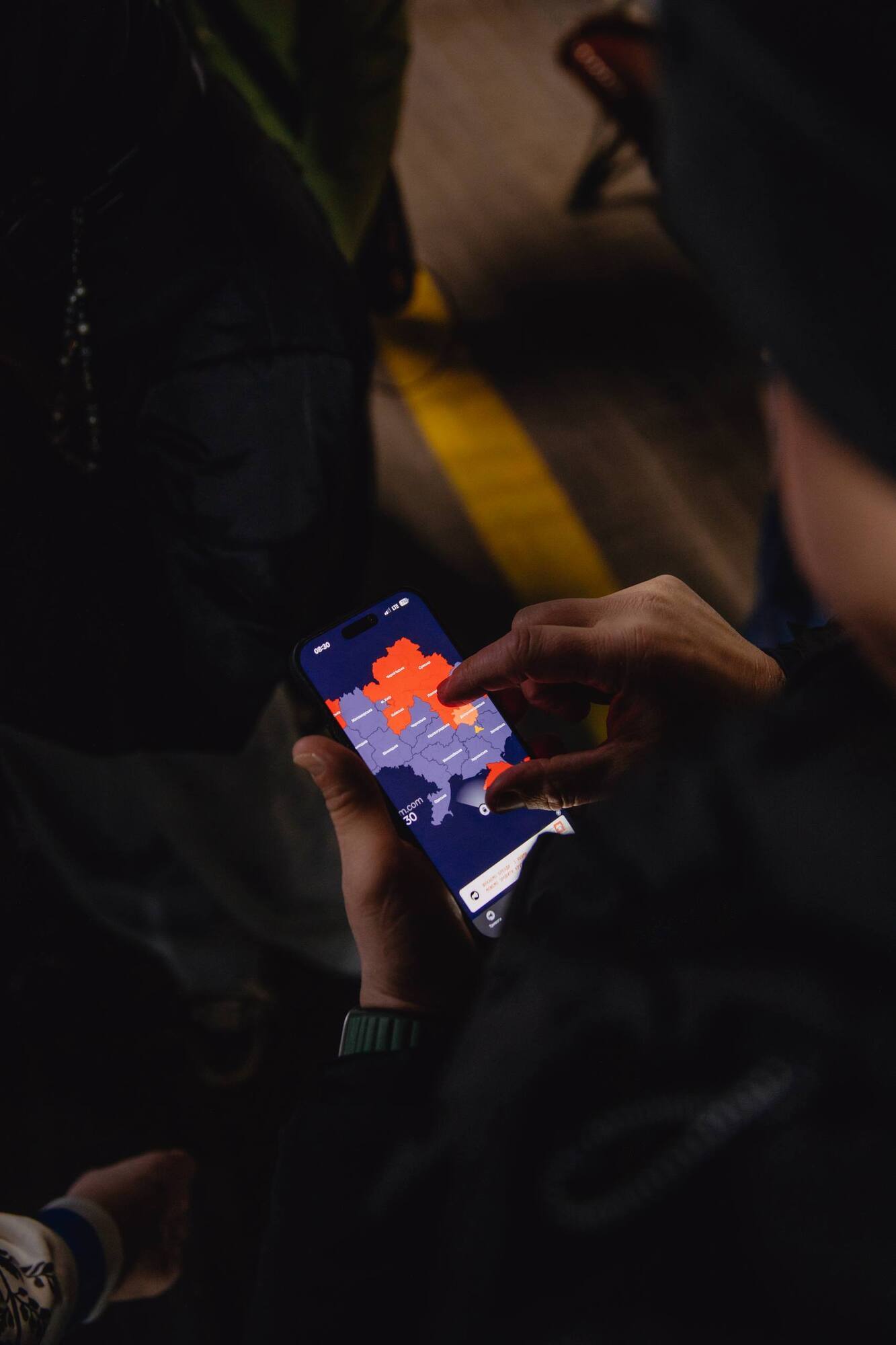 В Киеве команда "Helper Украина" устроила праздник ко Дню Николая для 100 детей из Запорожья