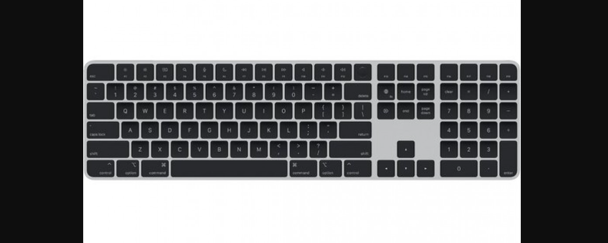 Ви б і не подумали: які дивні, але корисні гаджети можна підключити до MacBook