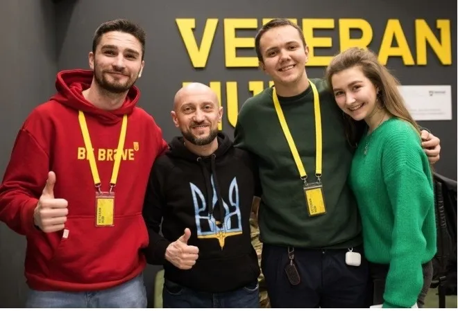 Общественный сектор во время войны