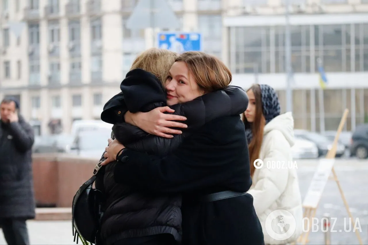 Зірки в траурі: як проходить прощання з Михайлом Клименком із гурту ADAM. Ексклюзивні фото