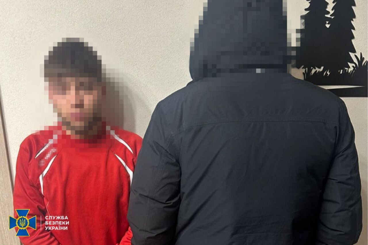 СБУ і Нацполіція затримали іноземців, які на замовлення РФ займалися підпалами на заході України. Фото