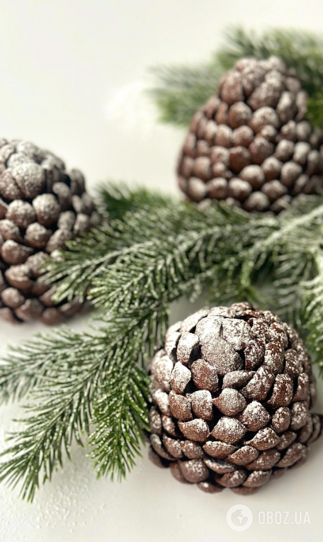 Пирожные "Шишки" для новогоднего стола: обязательно понравятся детям